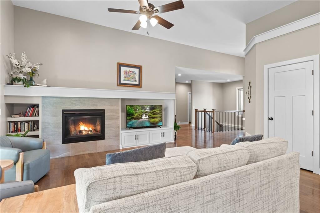 5866 S National Drive — photo 17