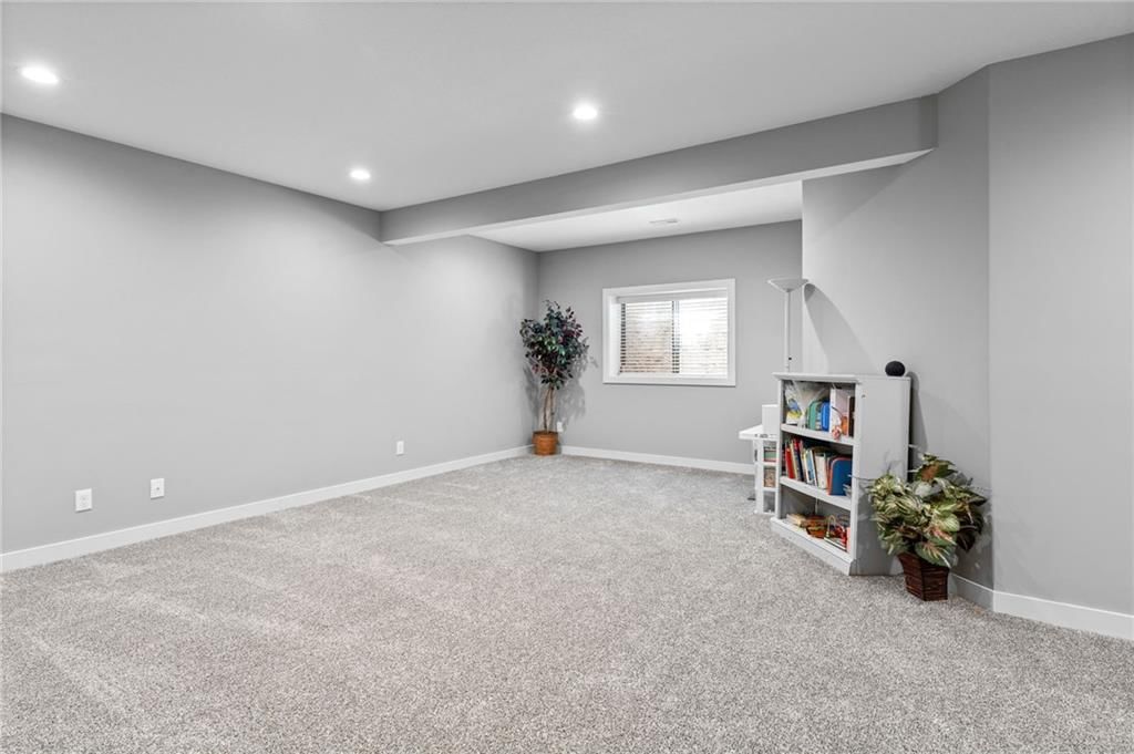 5866 S National Drive — photo 28