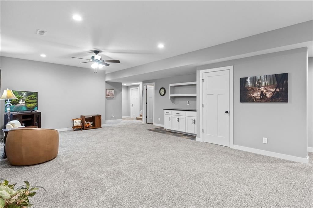5866 S National Drive — photo 29