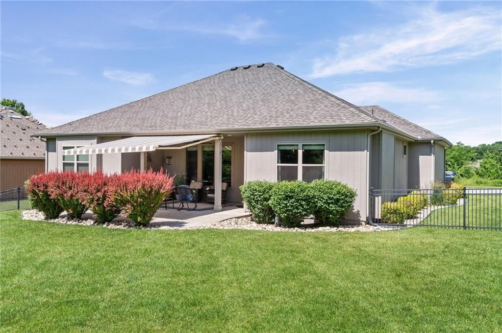5866 S National Drive — photo 39