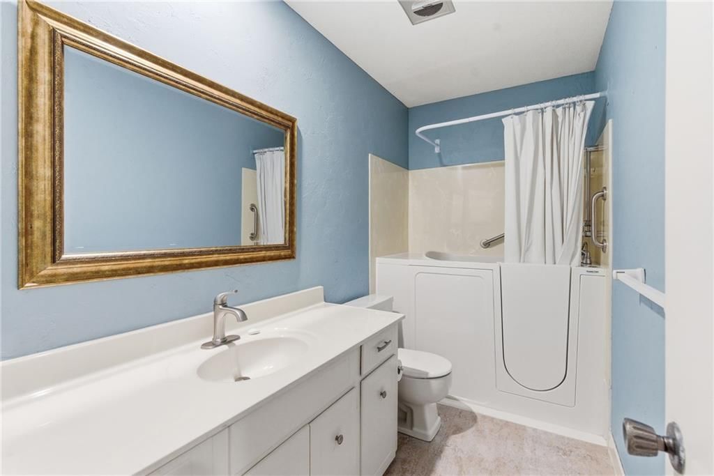 10245 Conser Street — photo 18