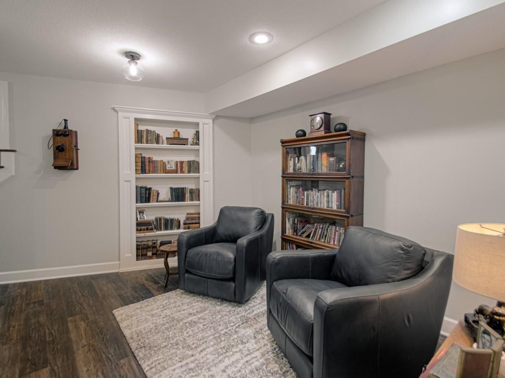 9785 Baker Road — photo 45