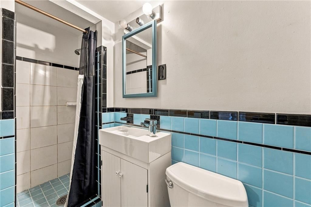 3706 N Grand Avenue — photo 35