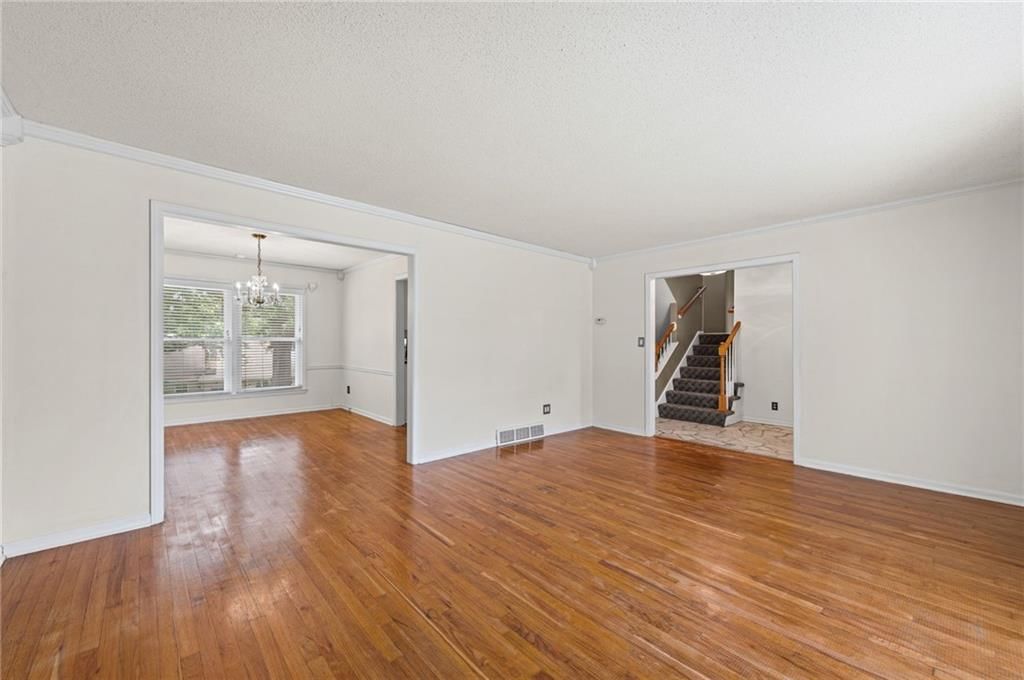 6819 Birch Lane — photo 7