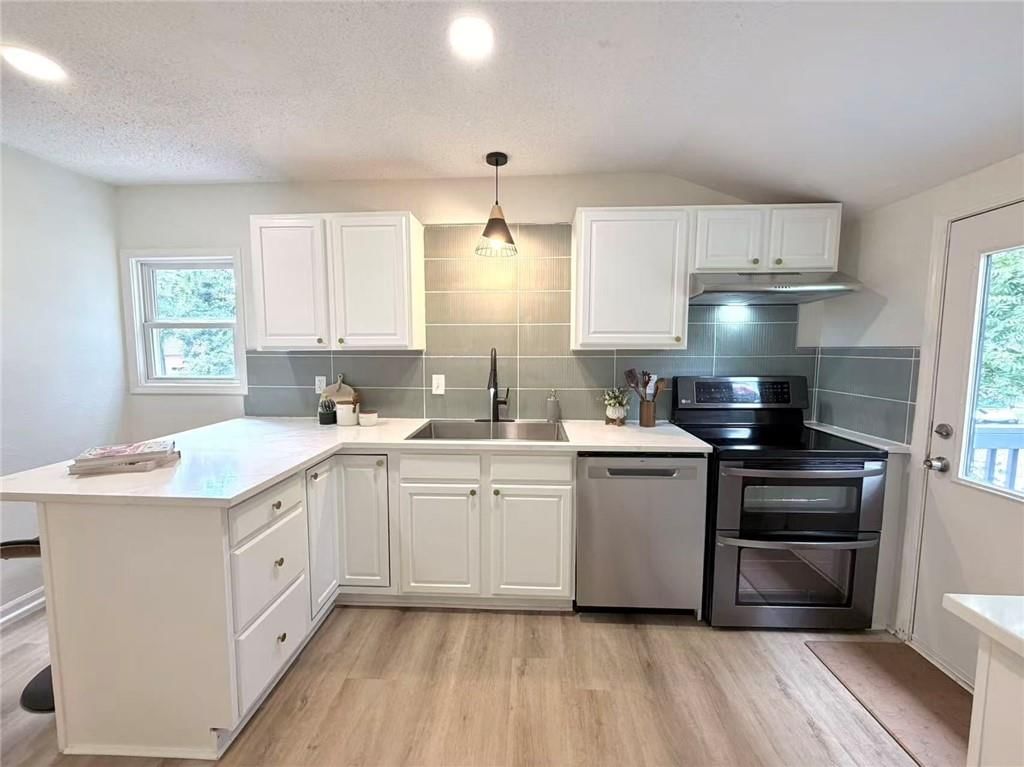 2920 NE 39th Street — photo 12