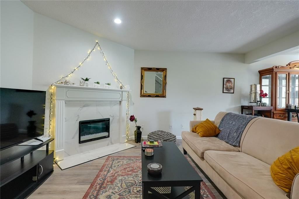 10545 E 46th Terrace — photo 4