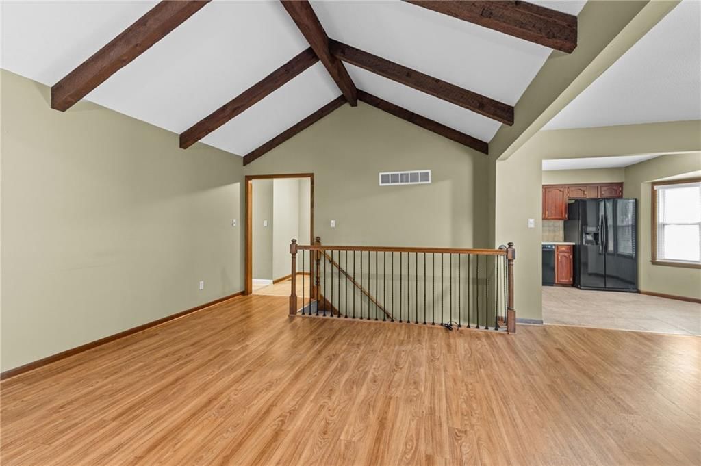 243 SE Brownfield Court — photo 9