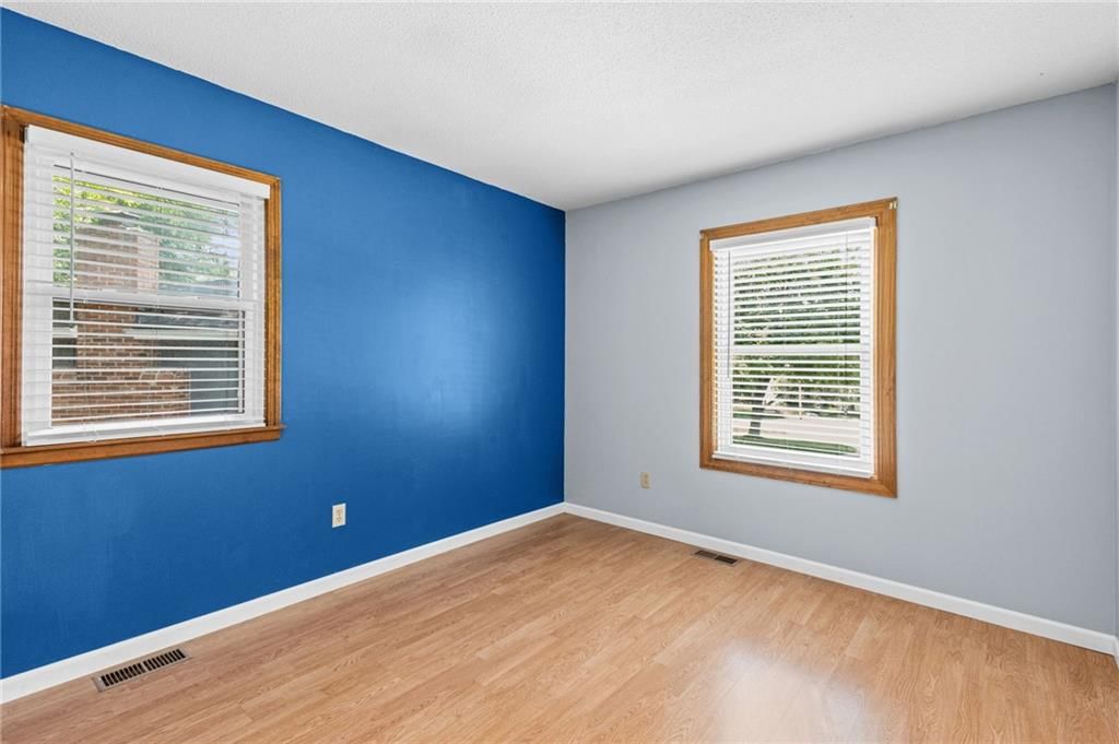 243 SE Brownfield Court — photo 21