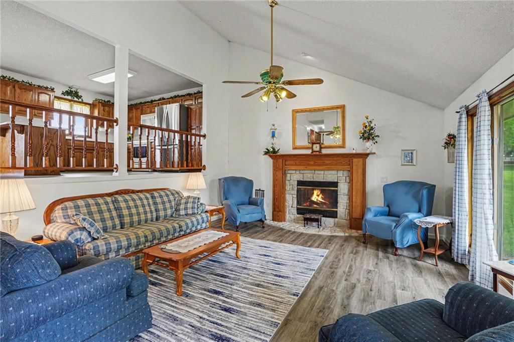 705 Benjamin Avenue — photo 4