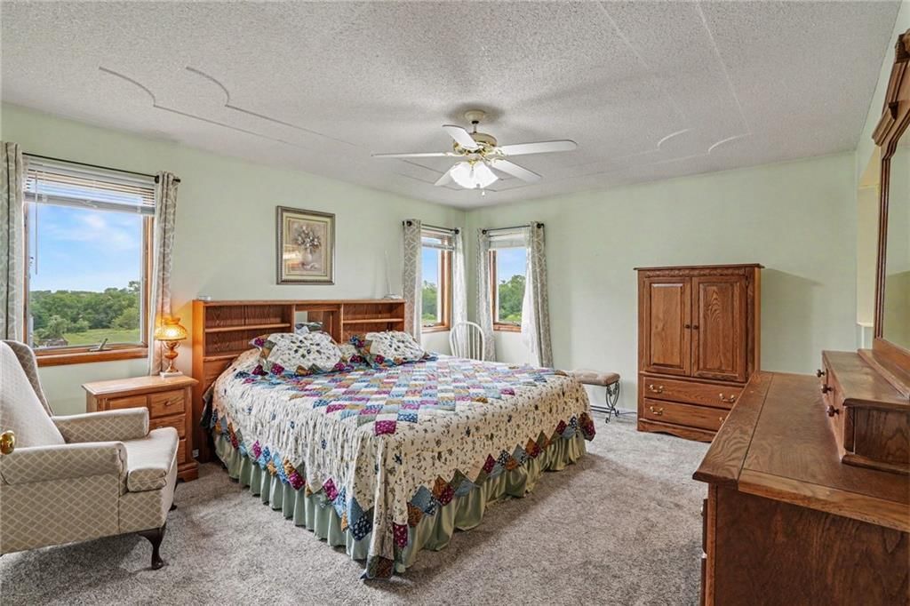 705 Benjamin Avenue — photo 14