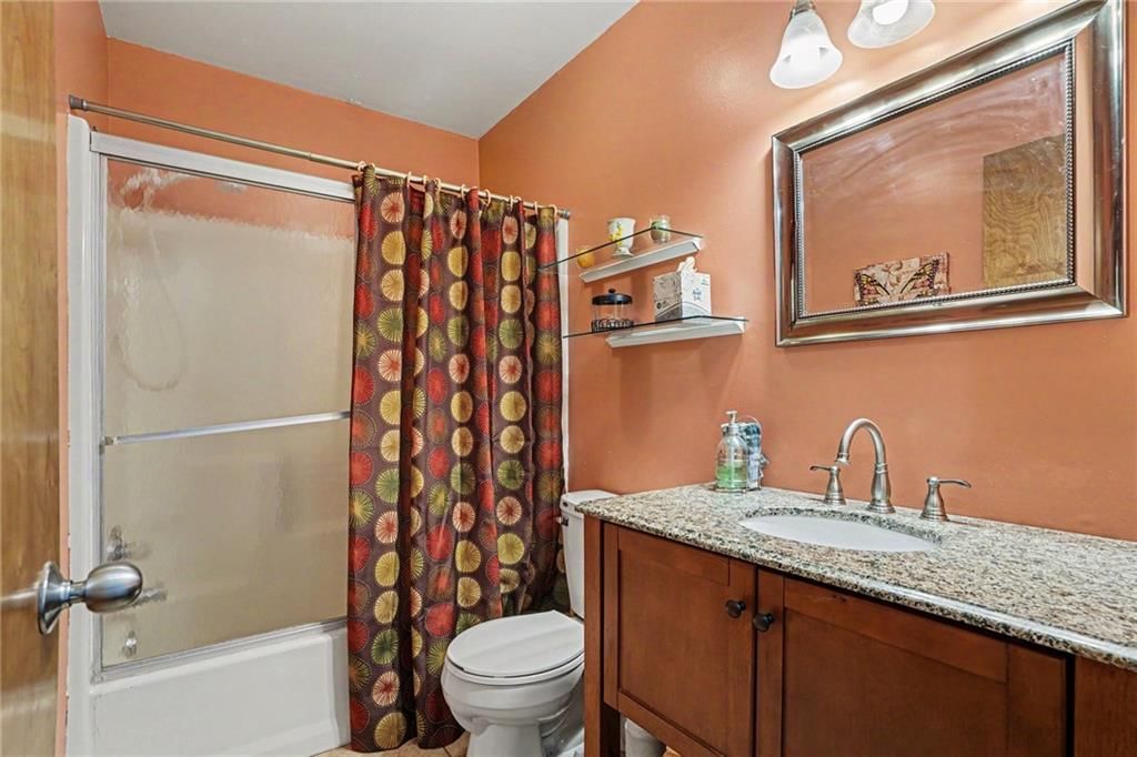 705 Benjamin Avenue — photo 22