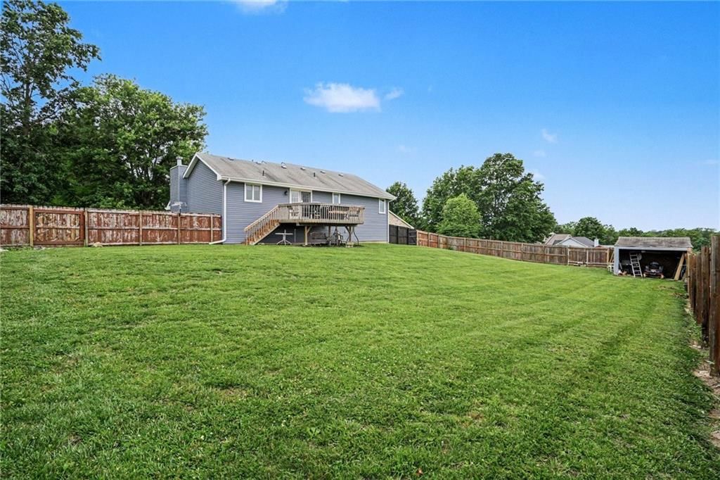 705 Benjamin Avenue — photo 24