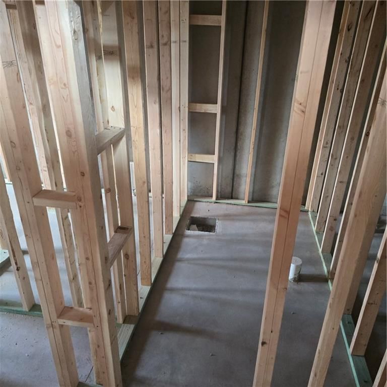 22212 W 82nd Terrace — photo 9