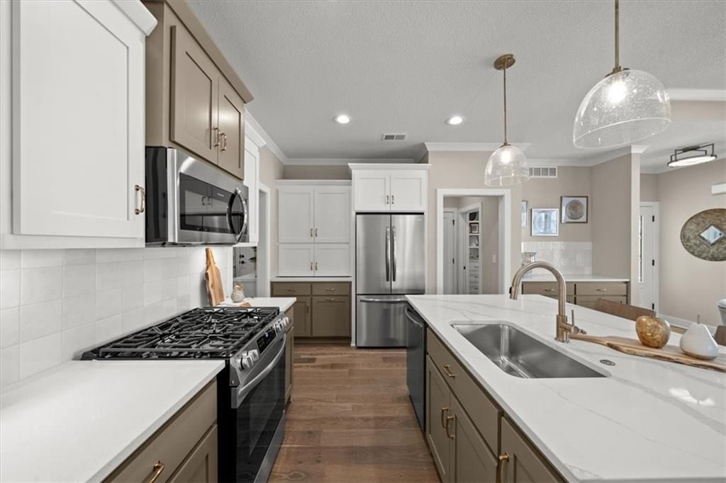 22212 W 82nd Terrace — photo 15