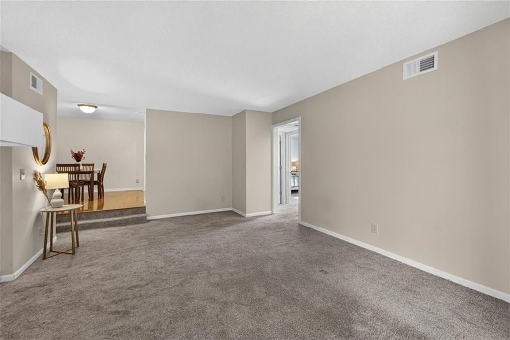 3608 Gillham Road — photo 17
