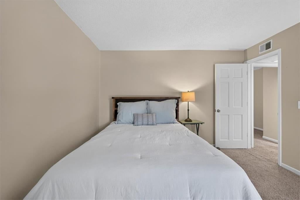 3608 Gillham Road — photo 38