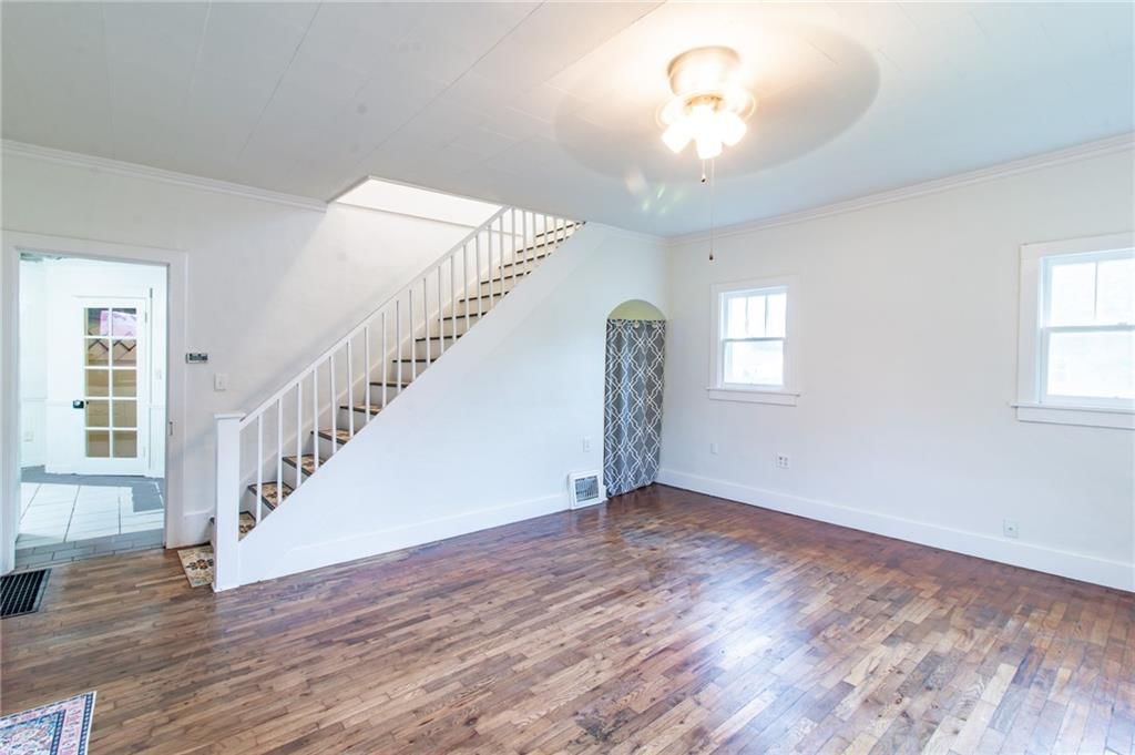 701 S Pine Street — photo 2
