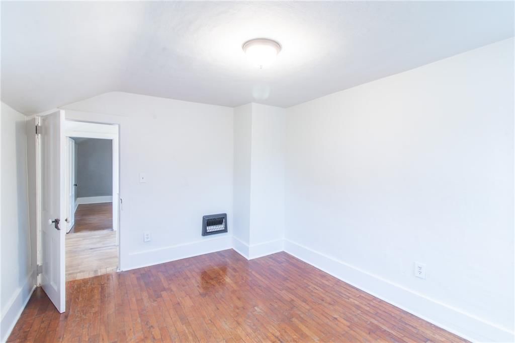 701 S Pine Street — photo 15