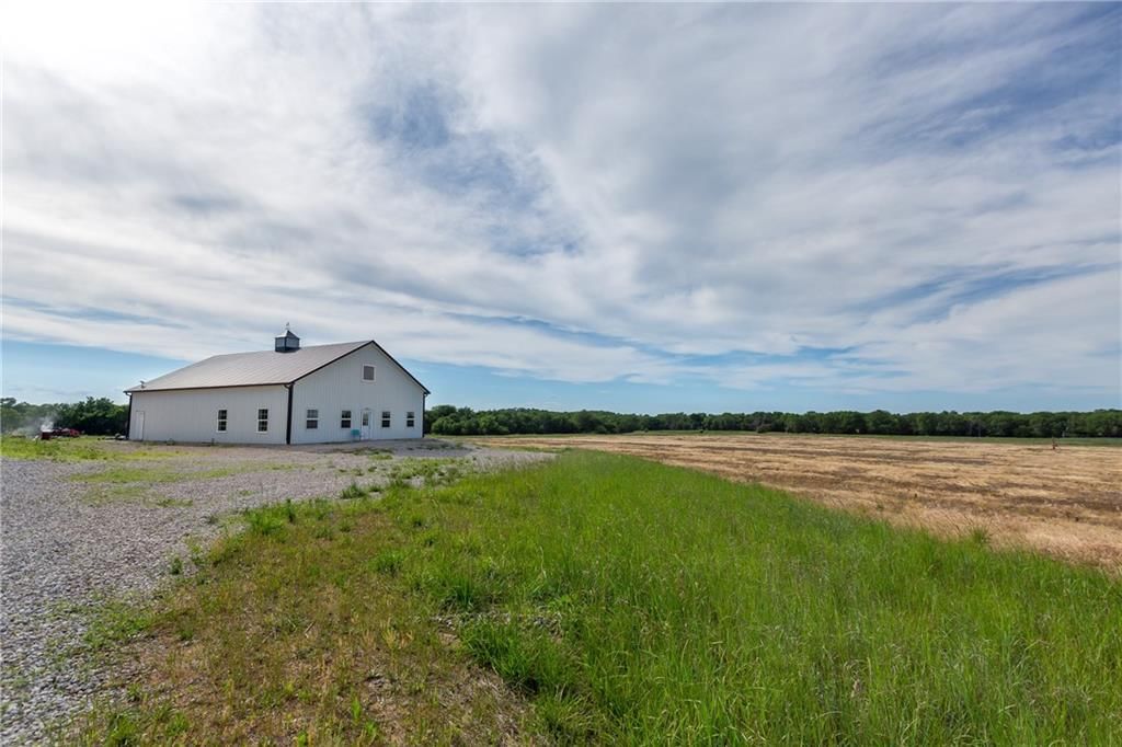 27699 S Hoch Road — photo 40
