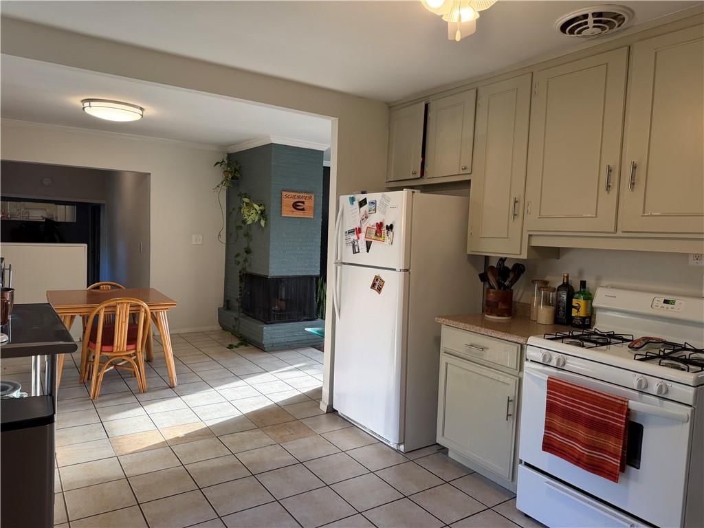 6332 NALL Avenue — photo 9