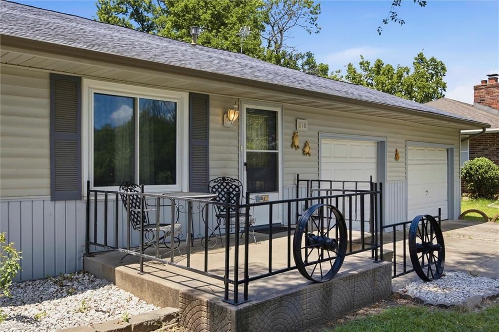 818 N Houston Street — photo 3