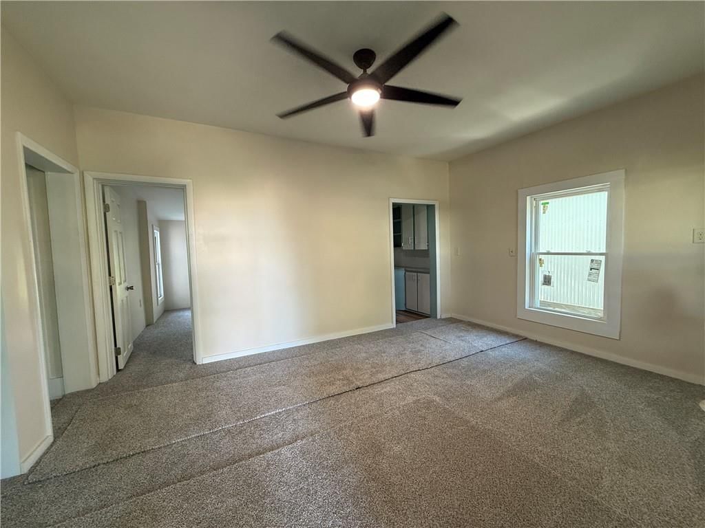 88 N Douglas Street — photo 5