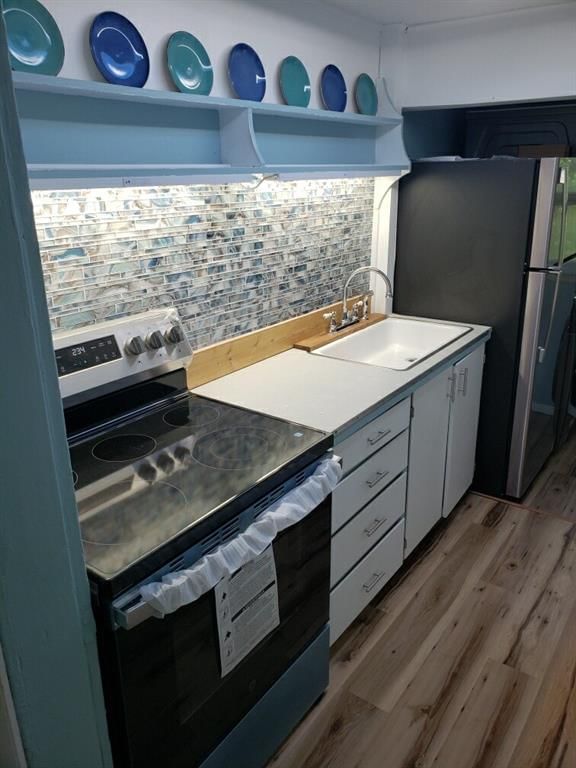 88 N Douglas Street — photo 12