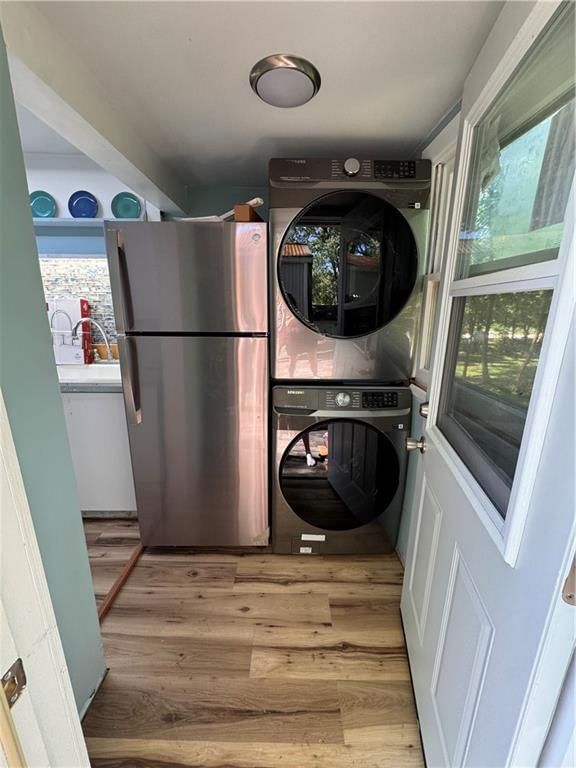 88 N Douglas Street — photo 15