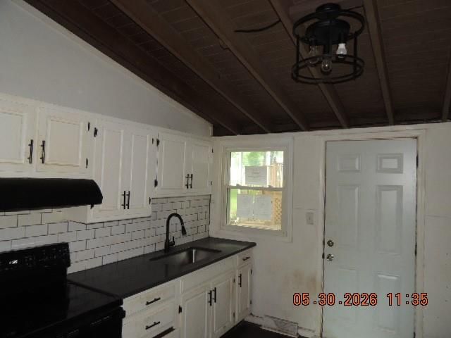 2423 S Claremont Avenue — photo 8