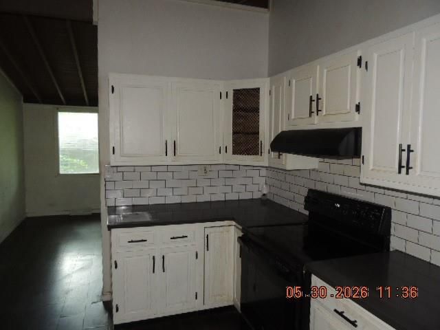 2423 S Claremont Avenue — photo 9