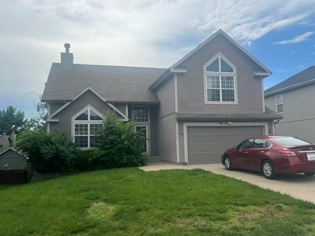 7218 N Lewis Avenue — photo 2