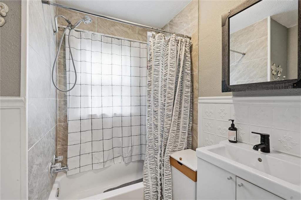 6638 Broadmoor Street — photo 22