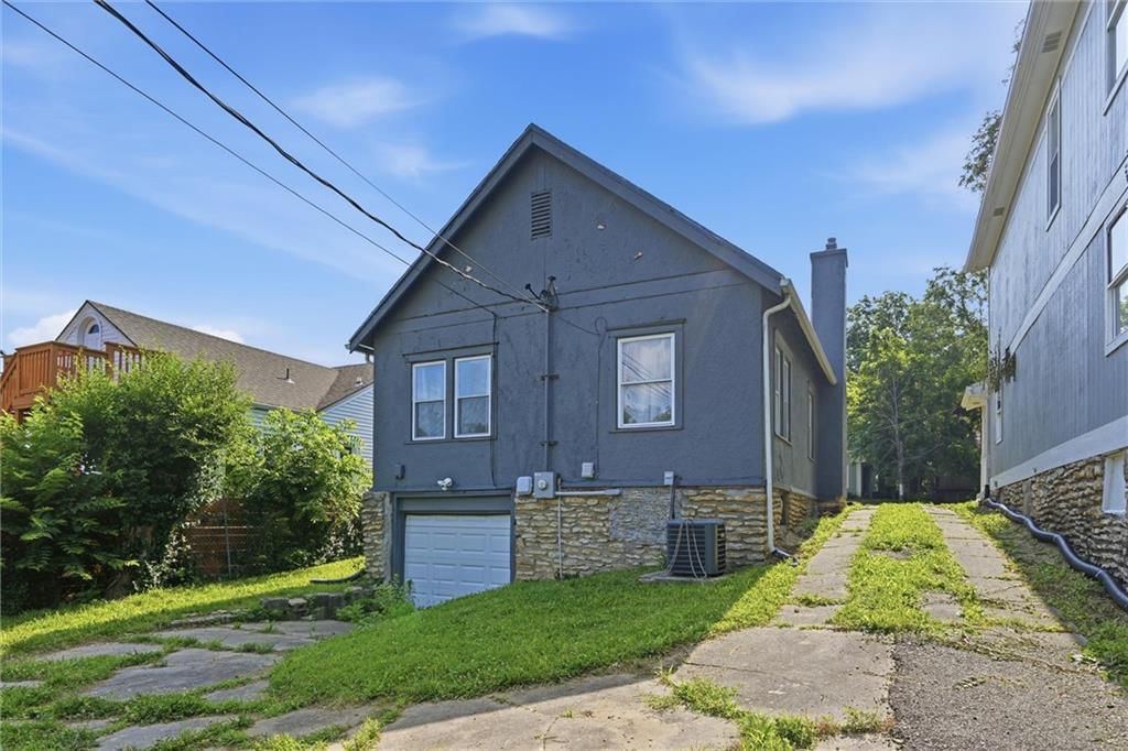 6638 Broadmoor Street — photo 24