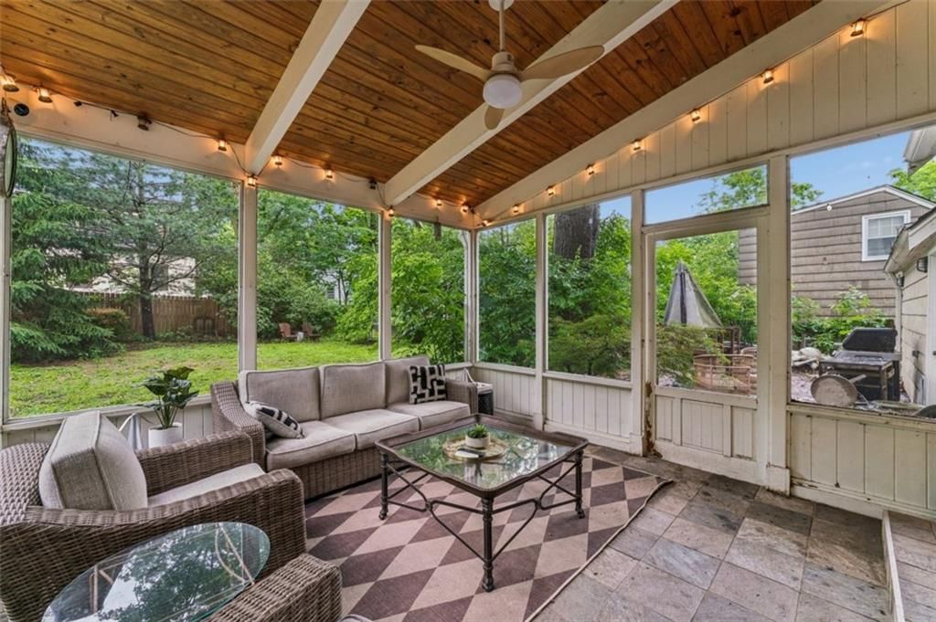 6042 Howe Drive — photo 23