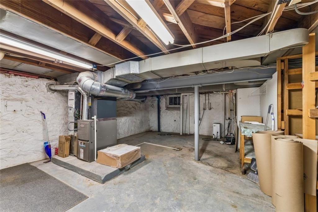 6042 Howe Drive — photo 37