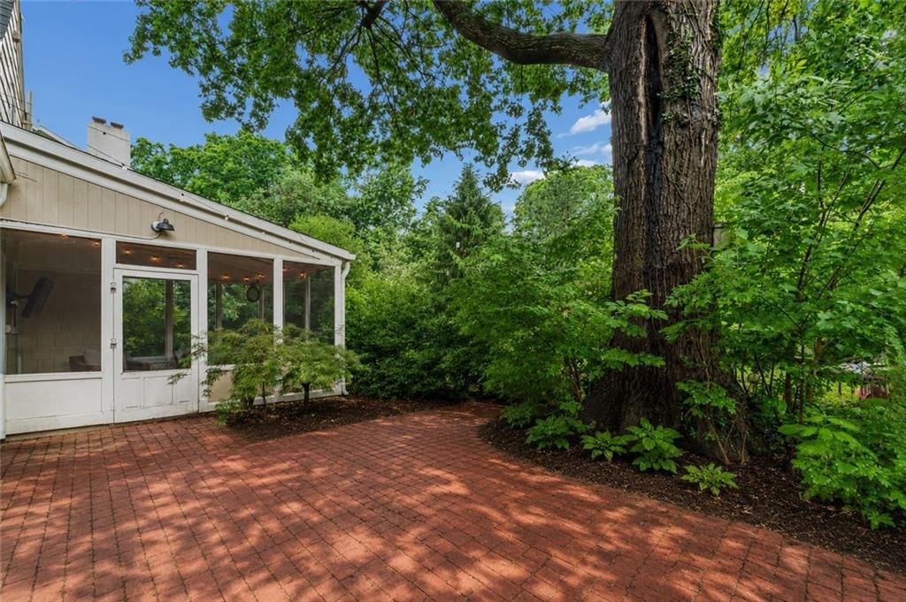 6042 Howe Drive — photo 39