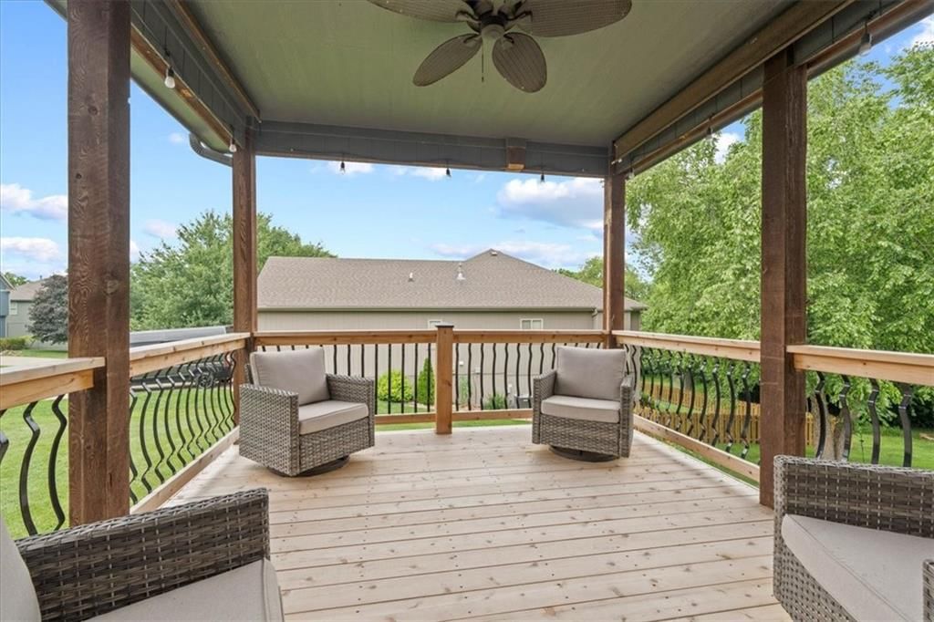 1304 ASHDOWN Circle — photo 10