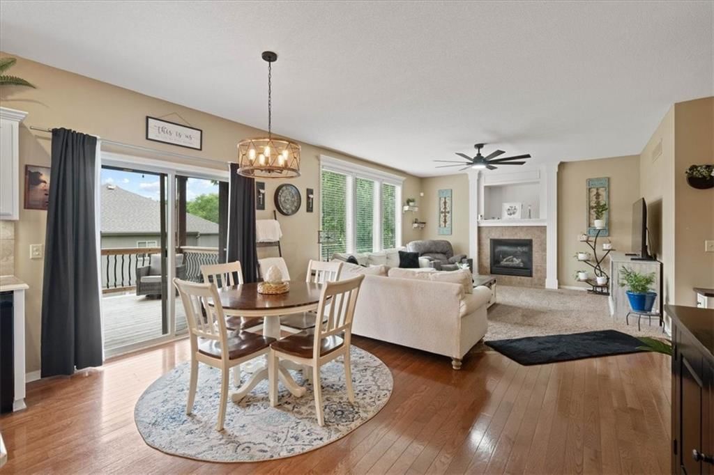 1304 ASHDOWN Circle — photo 11