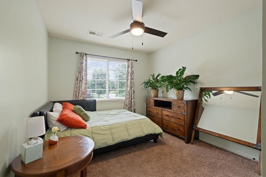 1304 ASHDOWN Circle — photo 27