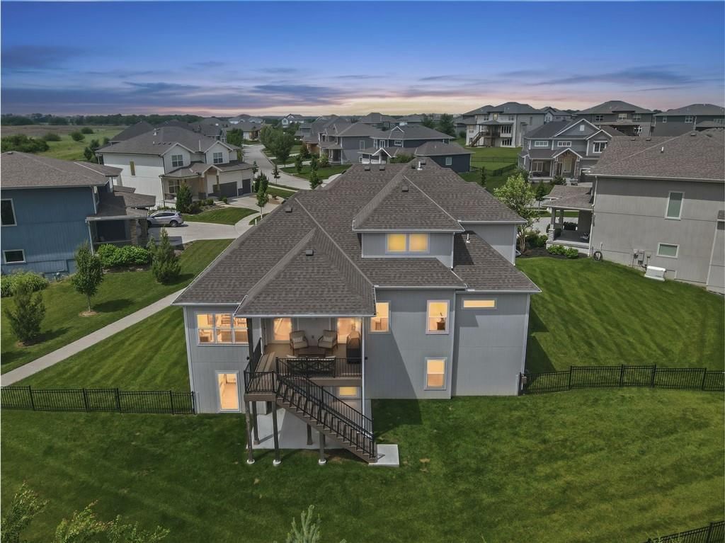 12527 W 182nd Court — photo 4