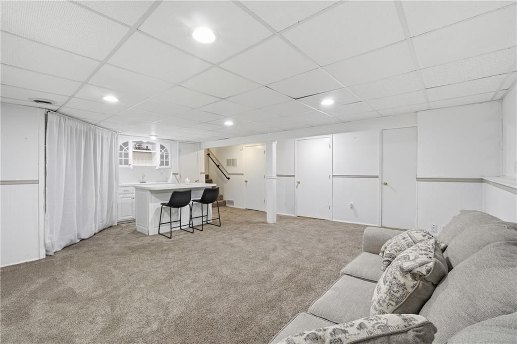 604 NE Burning Tree Street — photo 26
