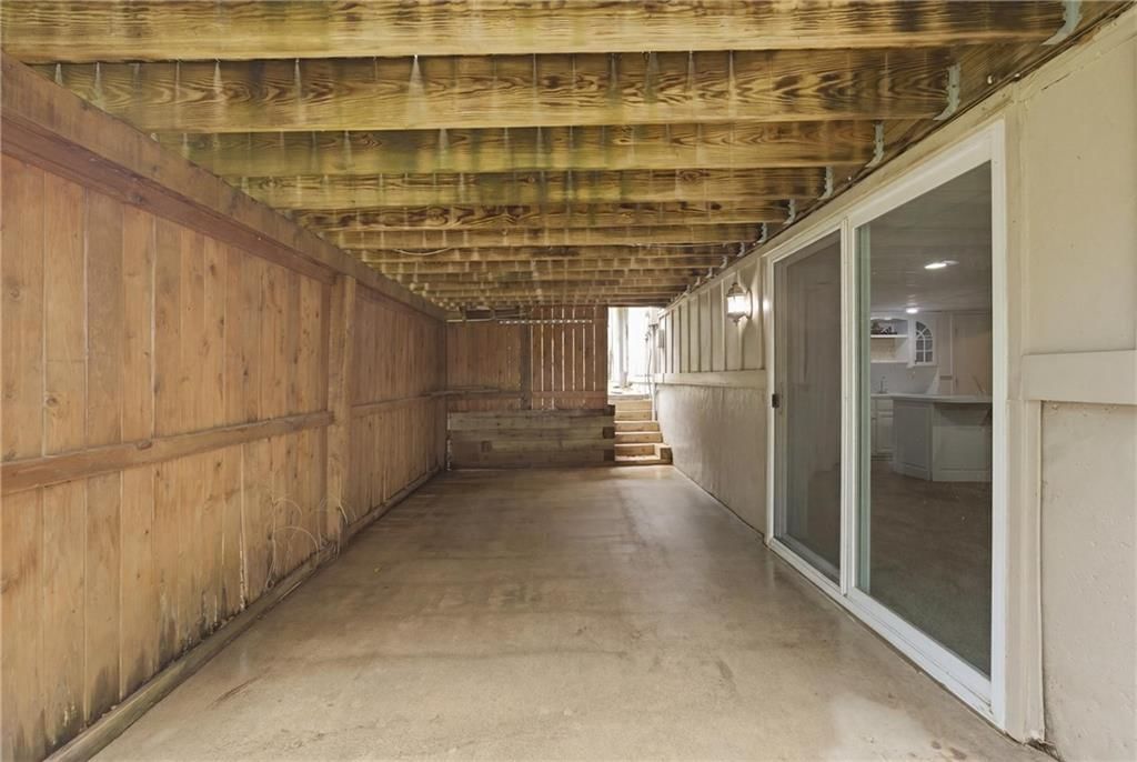604 NE Burning Tree Street — photo 36