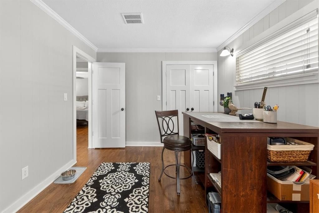 36 BEACH Drive — photo 28