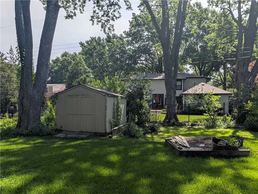 8129 Dearborn Drive — photo 4