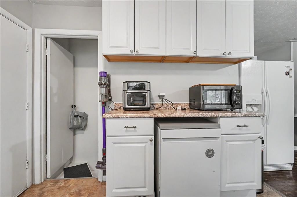 1615 E Glenn Drive — photo 11