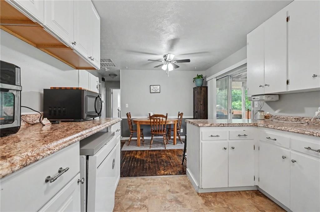 1615 E Glenn Drive — photo 12