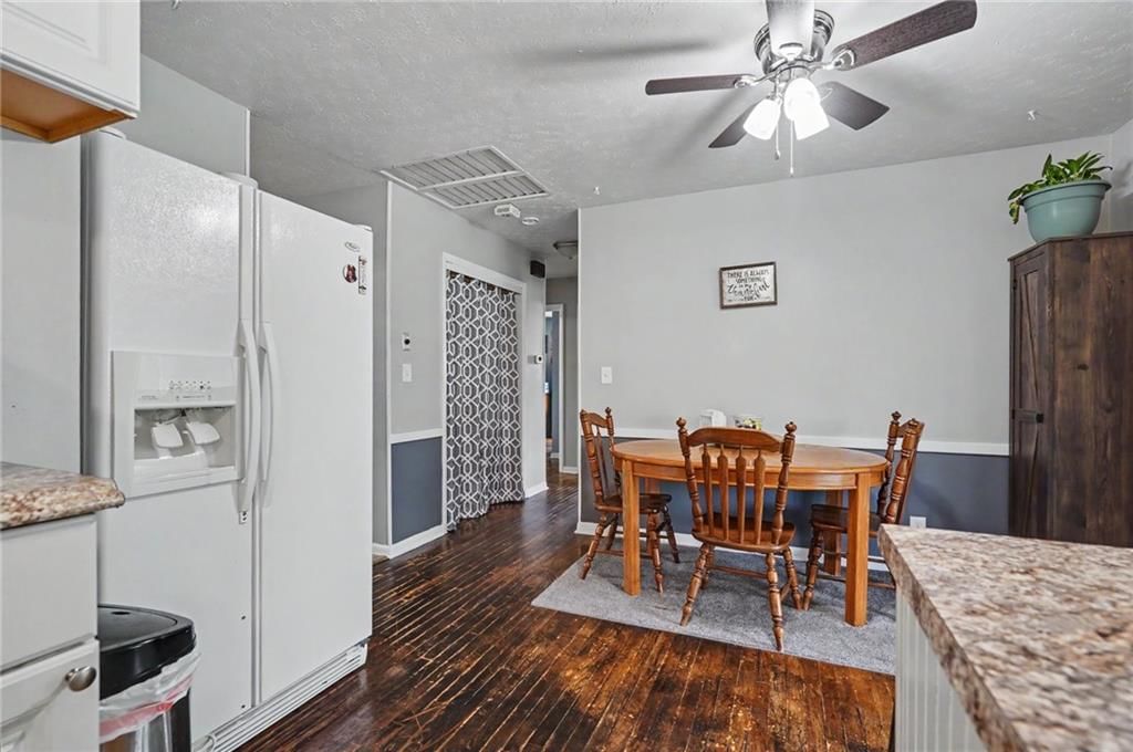 1615 E Glenn Drive — photo 13
