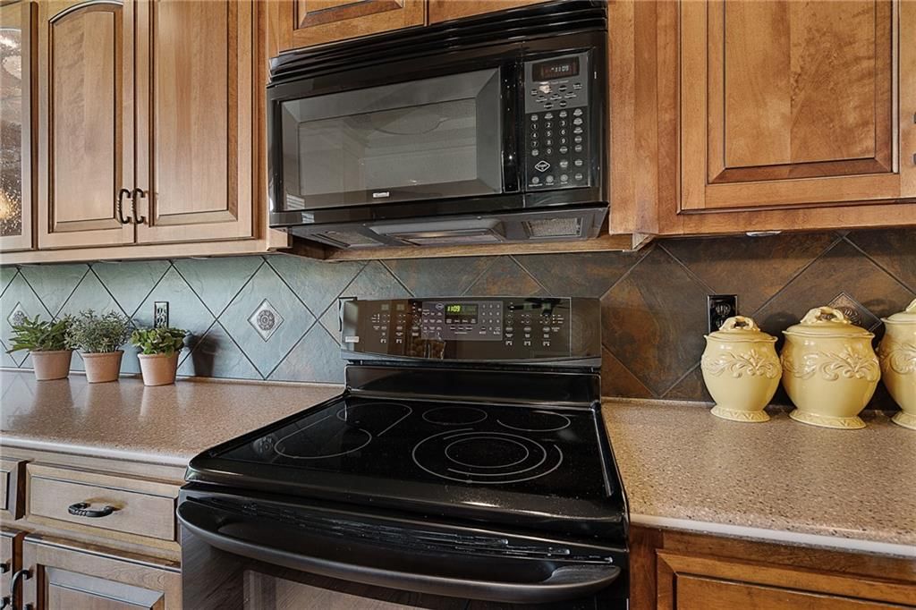 19608 W 100th Street — photo 14