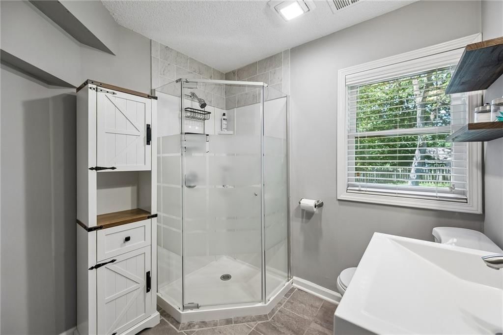 8534 N FLORA Avenue — photo 25