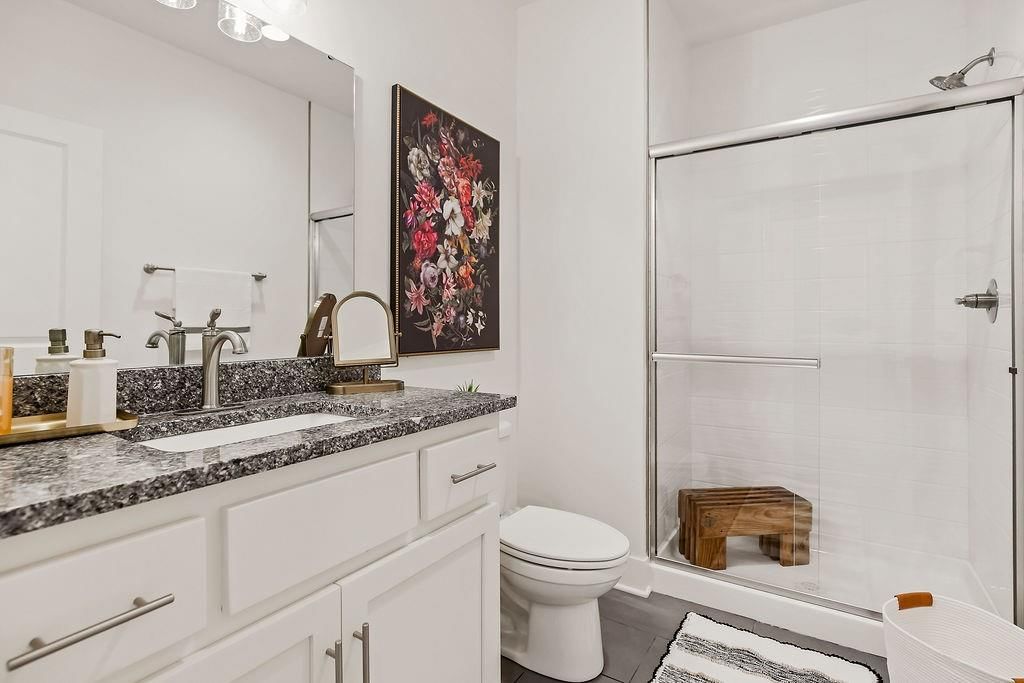Photo 27 of 62 - 5807 N Bell Court, Kansas City, MO 64118